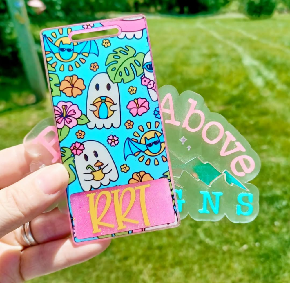 Summer Ghosts Badge Buddy
