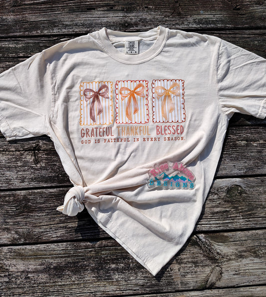 Thankful Grateful Blessed Bows Tee
