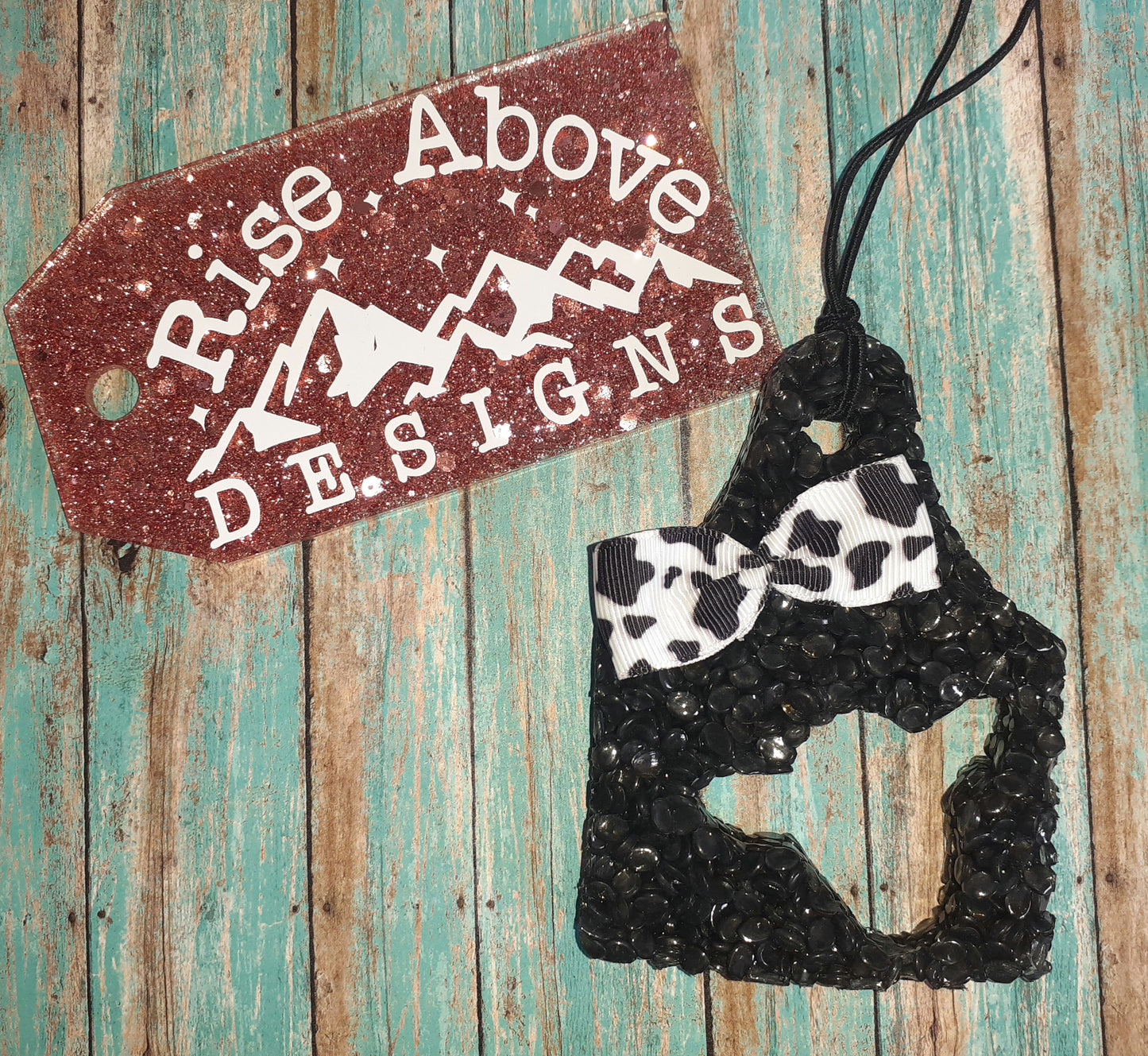 Cow Tag with Cow Cutout Freshie